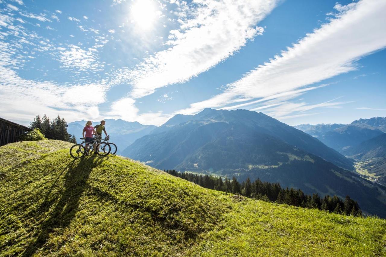 Das Neni - Das Biochalet Im Montafon Villa Schruns ภายนอก รูปภาพ